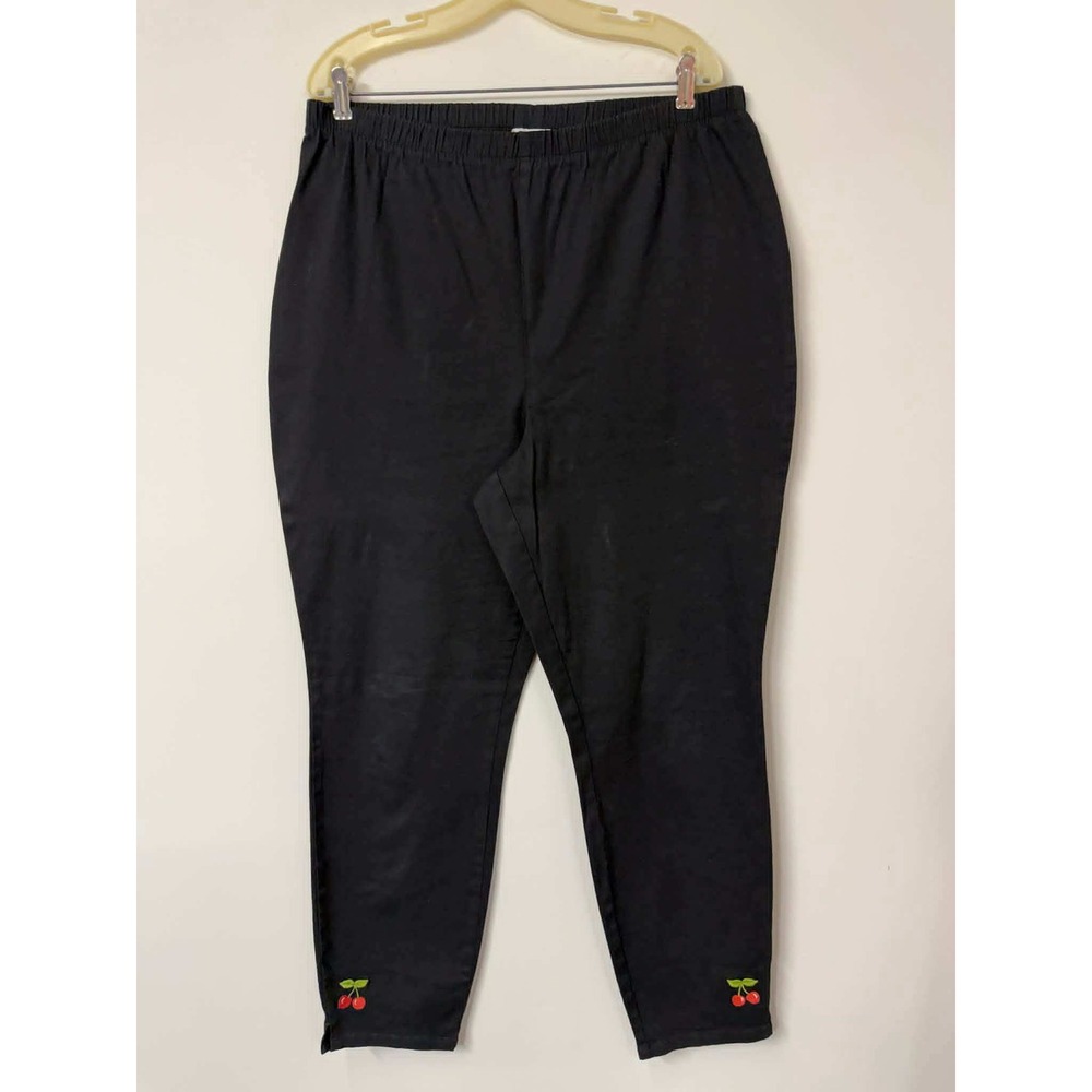 Quacker‎ Factory 1X Black Embroidered Cherry Ankle Pull On Pants Plus A44957
